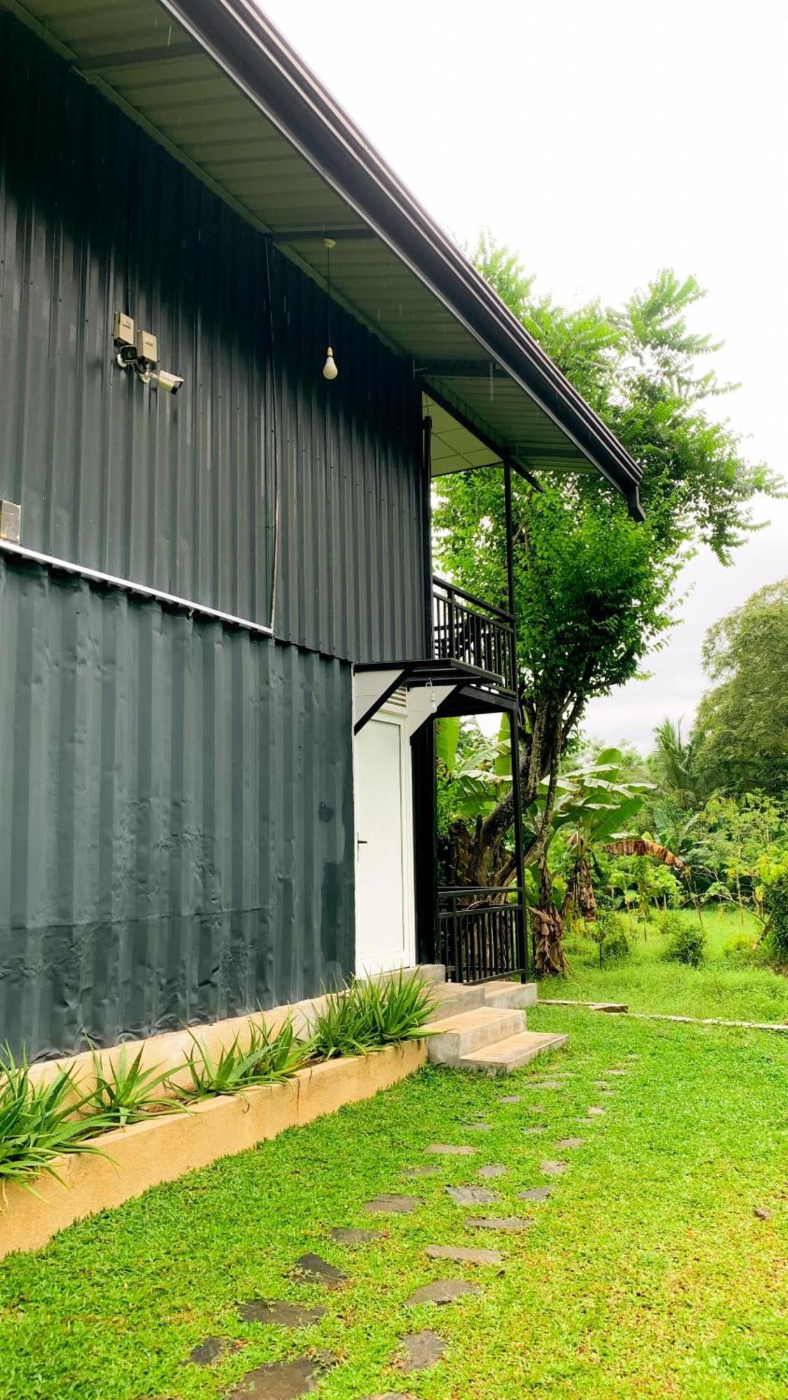 Peacock Village Pinnawala - Offer Alert! Elephant Welfare Program Exterior foto